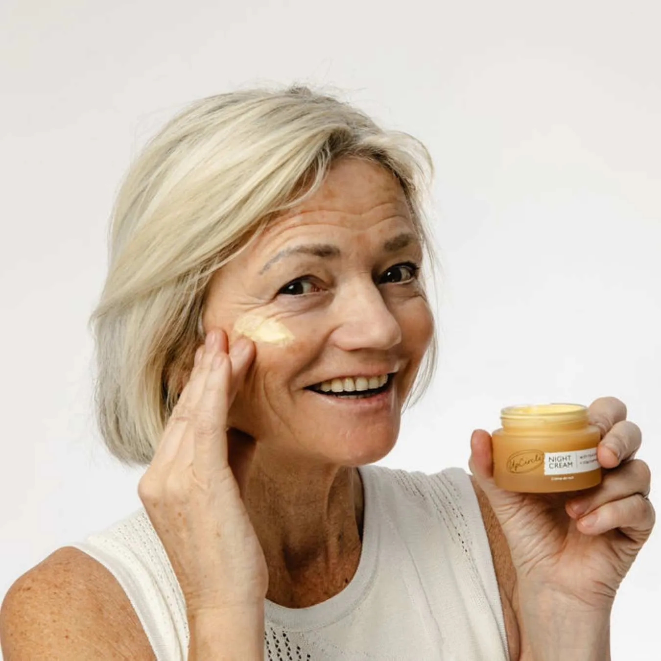 Night Cream with Hyaluronic Acid & Niacinamide