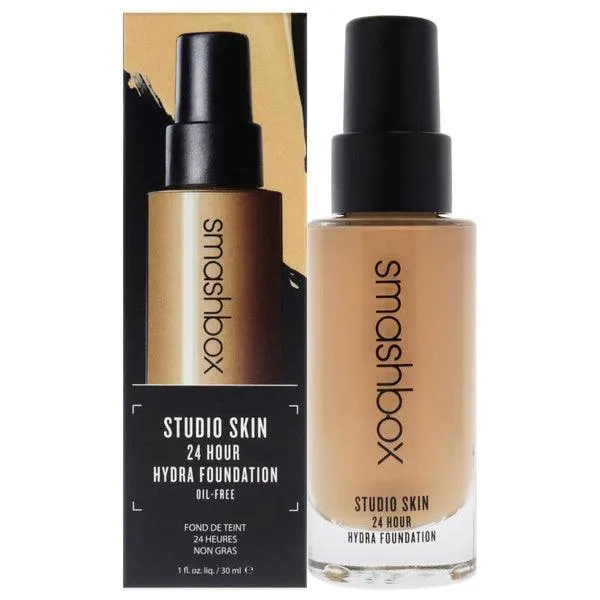 Studio Skin 24 Hour Wear Hydrating Foundation - 2.35 Light-Medium With Warm Undertone by Smashbox for Women - 1 oz Foundation
